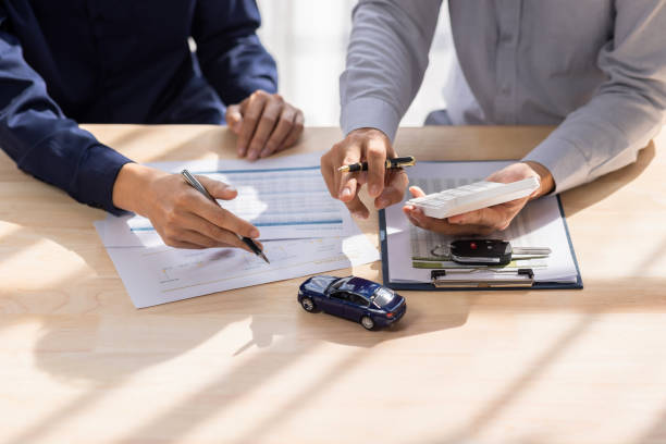 Save more on car insurance in Roanoke, VA